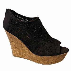 Kendal + Kylie Madden Girl Raaven Black Lace Cork Peep-toe Designer Wedge Shoe